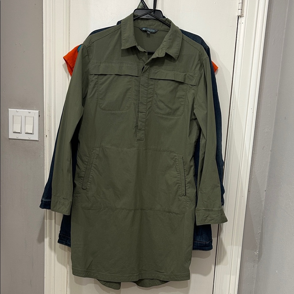Title Nine Army Green dress front pockets